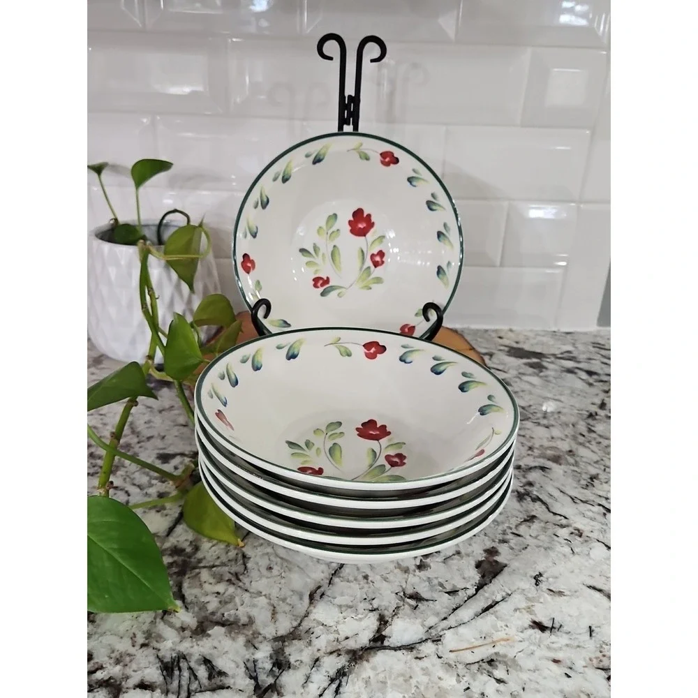 International Pasta Salad Bowl 8 